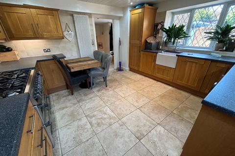 2 - 4 Cattle Hill, Great Billing, Northampton, NN3 9DU