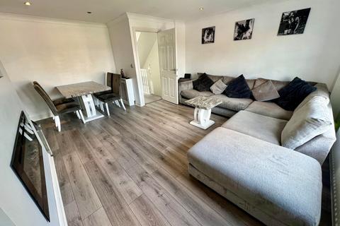 20 Regency Gardens, Blackpool, FY2 0WX