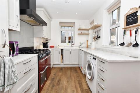 2 bedroom terraced house for sale, Church Lane, Eastbourne