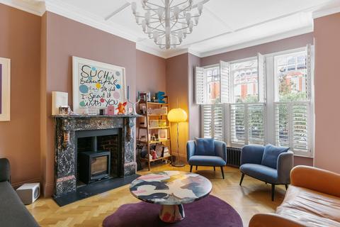 6 bedroom terraced house for sale, Louisville Road, London, SW17