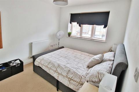 1 bedroom maisonette for sale, Bedford Drive, Titchfield Common