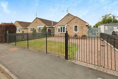 3 bedroom bungalow for sale, Calder Road, Lincoln