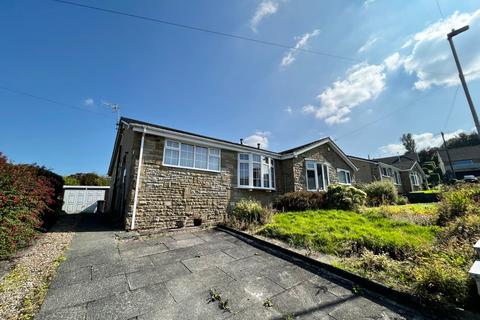 3 bedroom bungalow to rent, Florence Avenue, Wilsden, Bradford, BD15