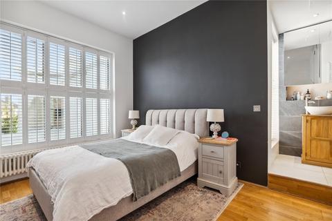 3 bedroom apartment for sale, Bellevue Road, SW17