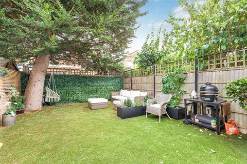 3 bedroom flat for sale, Nimrod Road, Furzedown, SW16