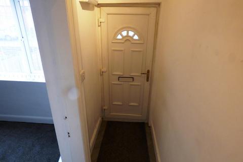 2 bedroom terraced house to rent, Mafeking Road, Hadley TF1