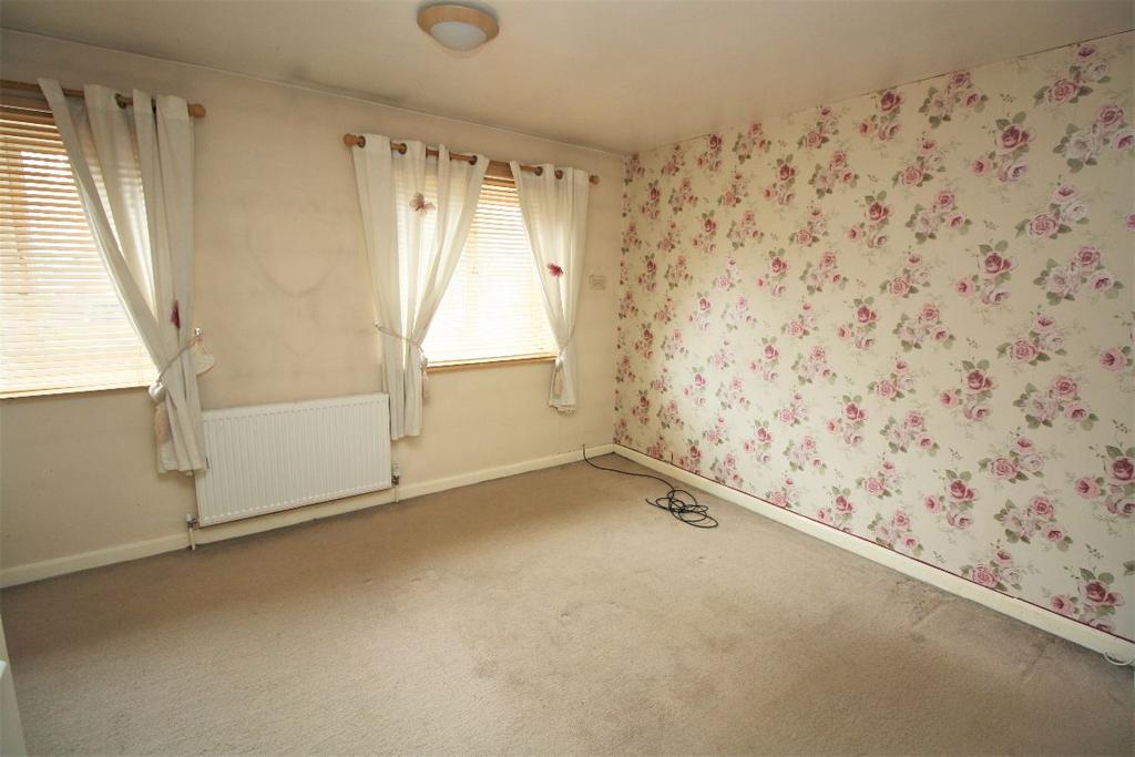 House in Newcastle upon Tyne, Lemington, Tyne and Wear - More