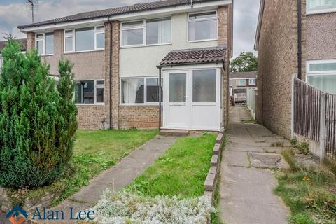 3 bedroom end of terrace house for sale, Hardwick Drive, Macclesfield, SK11 7XP