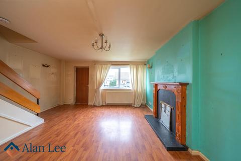 3 bedroom end of terrace house for sale, Hardwick Drive, Macclesfield, SK11 7XP