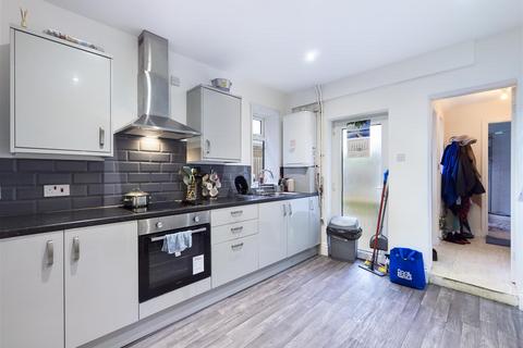 2 bedroom house for sale, Broadfield Lane, Boston