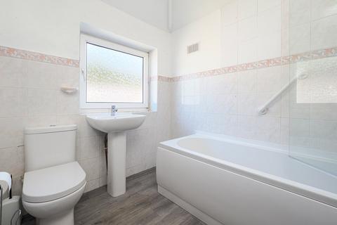 218 Elms Vale Road, Dover, CT17 9PP