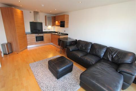 2 bedroom flat to rent, La Salle, Leeds Dock