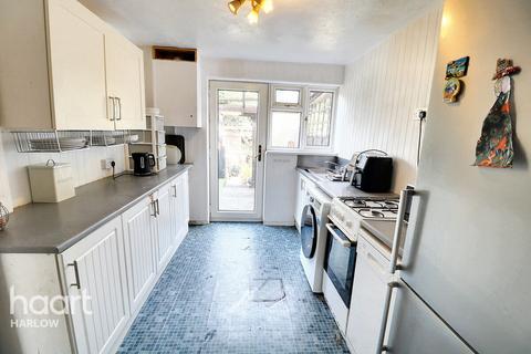 2 bedroom terraced house for sale, The Dashes, Harlow