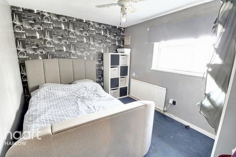 2 bedroom terraced house for sale, The Dashes, Harlow