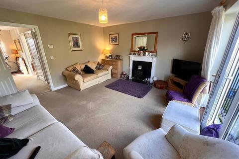 3 Foxtail Way, Duston, Northampton, NN5 4AR