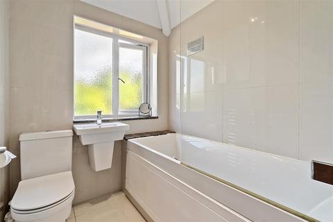 3 bedroom end of terrace house for sale, Lancelot Avenue, Wembley