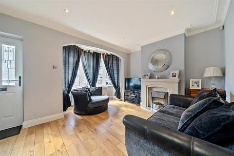 3 bedroom end of terrace house for sale, Lancelot Avenue, Wembley