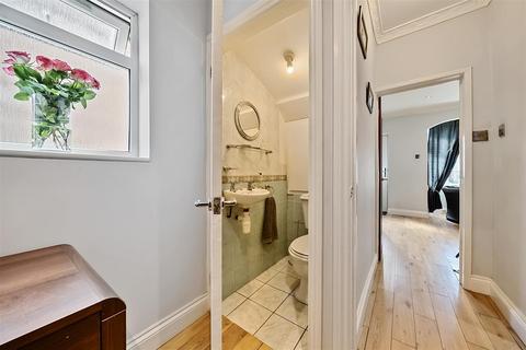 10 Lancelot Avenue, Wembley, HA0 2BB
