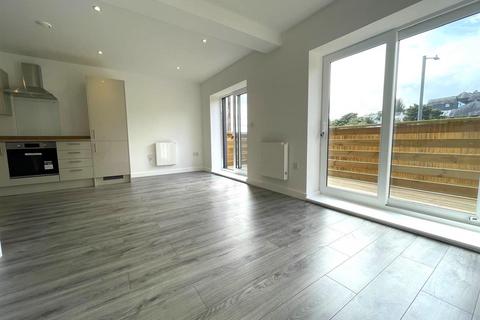 2 bedroom apartment for sale, Penryn