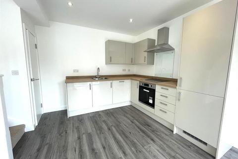 2 bedroom apartment for sale, Penryn