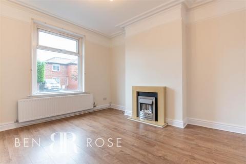 2 bedroom house to rent, Harrison Road, Chorley