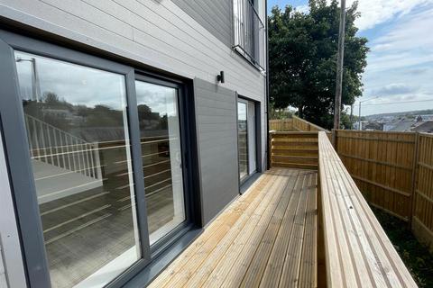 2 bedroom apartment for sale, Penryn