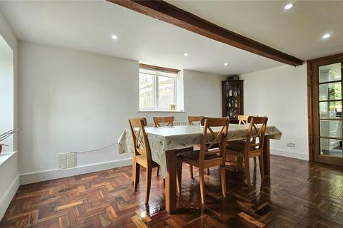 Farthings The Street, Motcombe, Shaftesbury, SP7 9PE