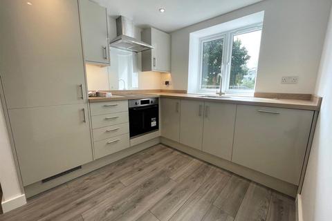 1 bedroom apartment for sale, Penryn