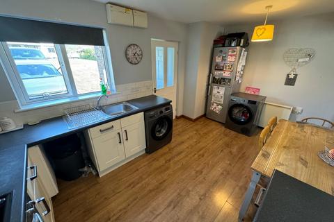 16 Maes Iwan, Ffosyffin, Aberaeron, SA46 0DE
