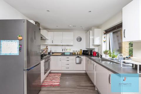 3 bedroom apartment for sale, Hove Park Gardens, Hove, BN3