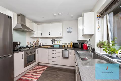 3 bedroom apartment for sale, Hove Park Gardens, Hove, BN3