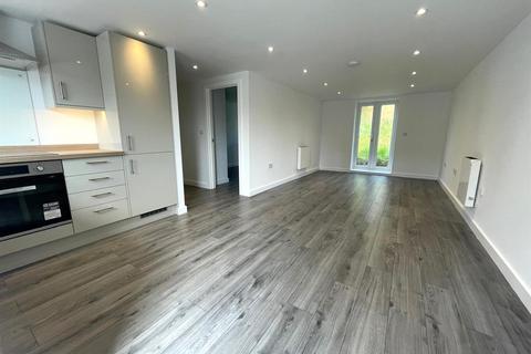 1 bedroom apartment for sale, Penryn