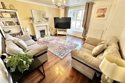 12 Regency Gardens, Blackpool, FY2 0WX