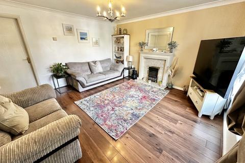 12 Regency Gardens, Blackpool, FY2 0WX