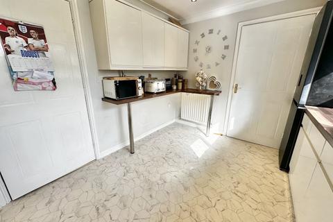 12 Regency Gardens, Blackpool, FY2 0WX