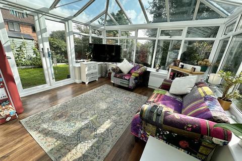 12 Regency Gardens, Blackpool, FY2 0WX