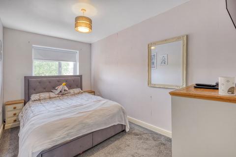 11 Bartestree Close, Redditch, B98 0AZ