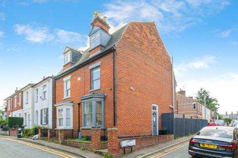 3 bedroom end of terrace house for sale, Alexandra Road, Colchester, CO3