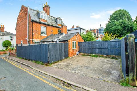 3 bedroom end of terrace house for sale, Alexandra Road, Colchester, CO3