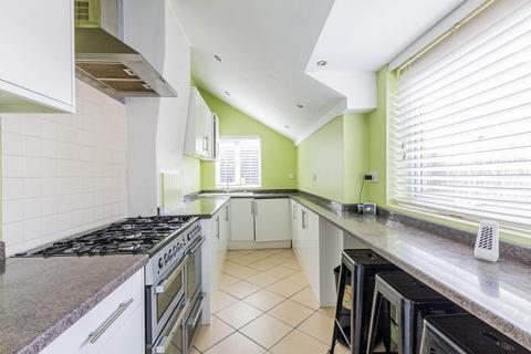 3 bedroom end of terrace house for sale, Alexandra Road, Colchester, CO3