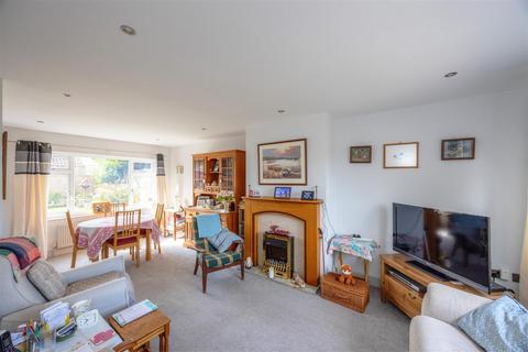 79 Glen View Road, Greenhill, Sheffield, S8 7SG