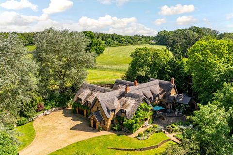 undefined, Upper Harlestone, Northamptonshire, NN7