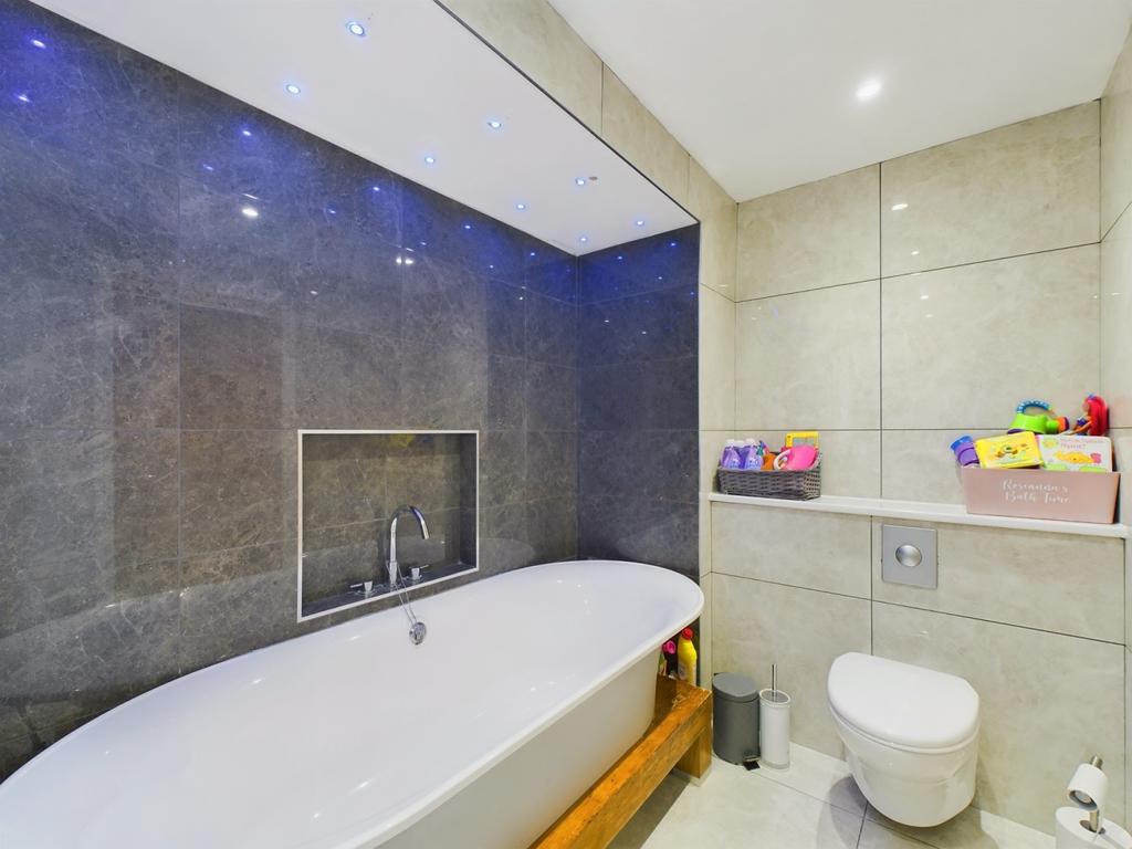 Bathroom 2