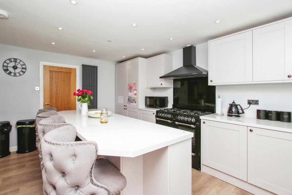 Kitchen 3