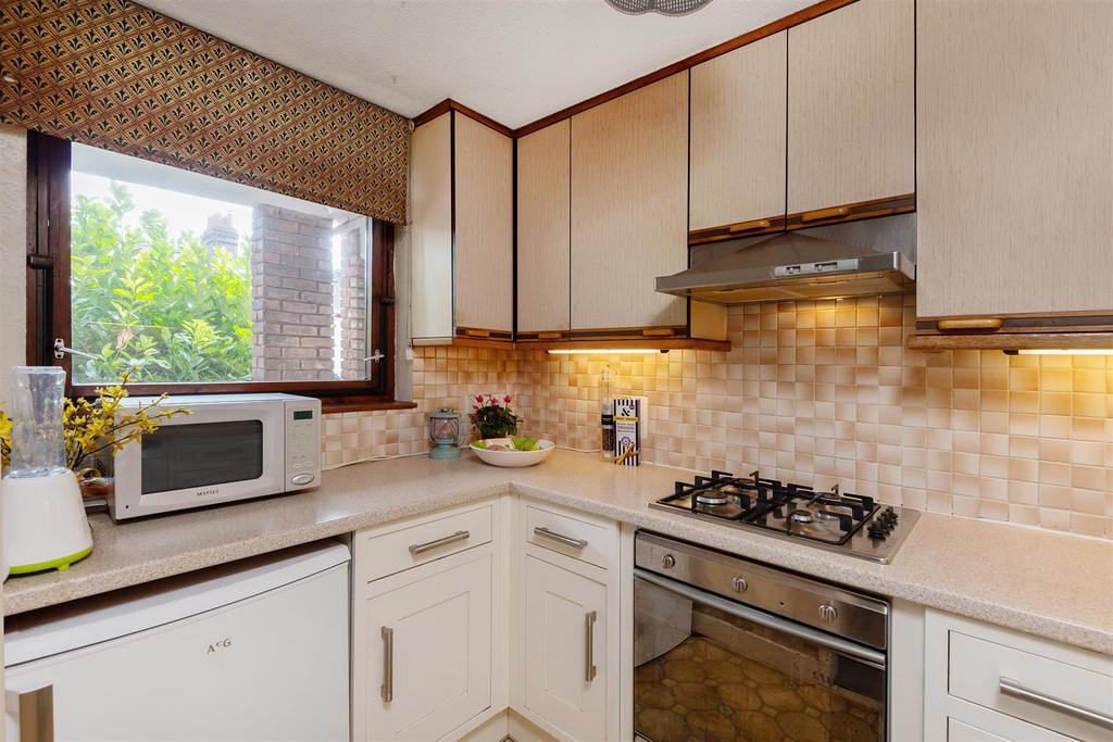 135 Rainville Road Lo-5.jpg