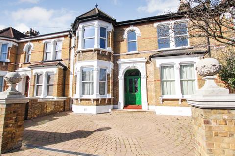 5 bedroom terraced house for sale, Forest Drive East, Leytonstone, London, E11 1JY