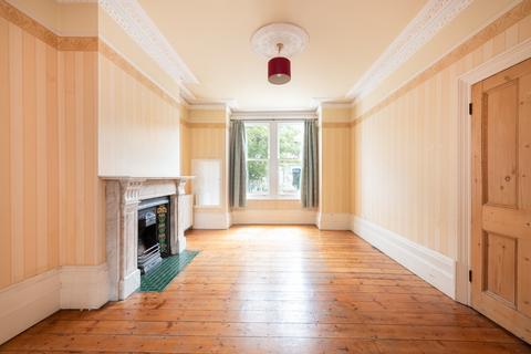 5 bedroom terraced house for sale, Forest Drive East, Leytonstone, London, E11 1JY