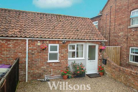 2 bedroom semi-detached bungalow for sale, Sea Lane, Friskney, Boston