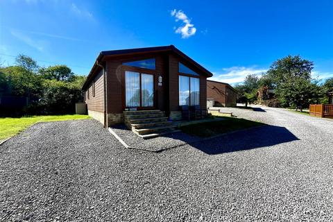 2 bedroom chalet for sale, Chepstow Road, Coleford GL16