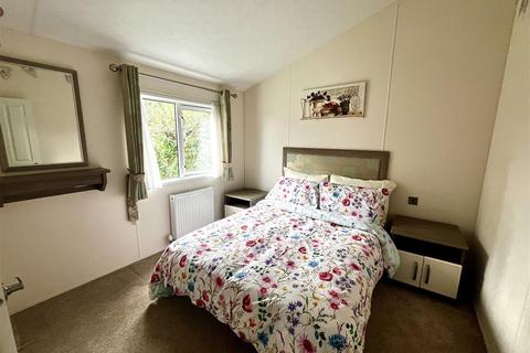 2 bedroom chalet for sale, Chepstow Road, Coleford GL16